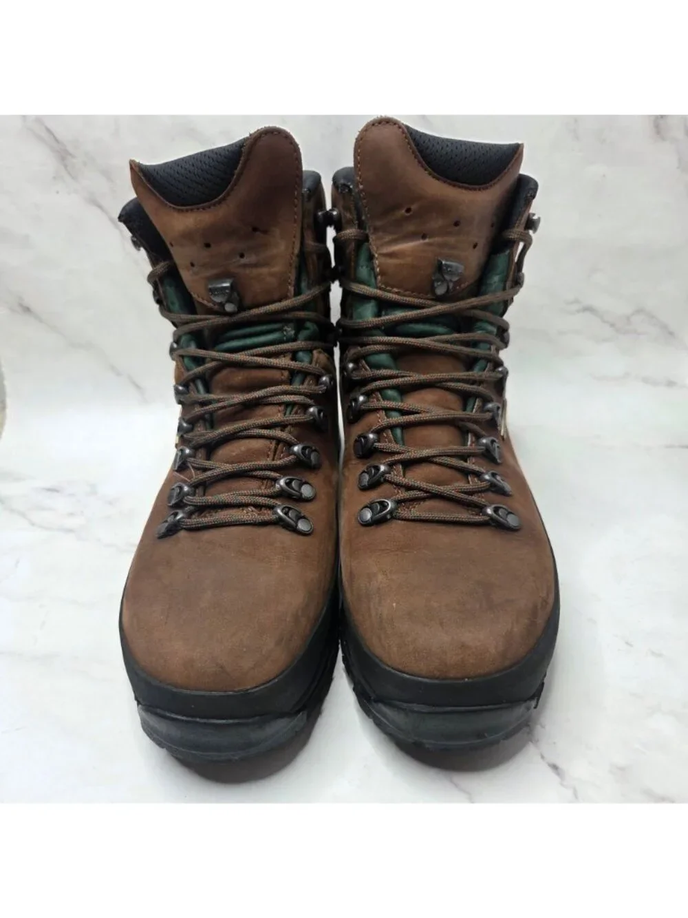 Lowa Ranger III GTX Backpacking Boots Brown Leather Vibram Soles Hiking Men's 11